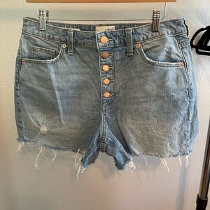 Universal Thread Light wash Jean shorts size 8
